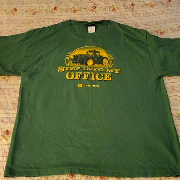 John Deere Other - John deere tee shirt